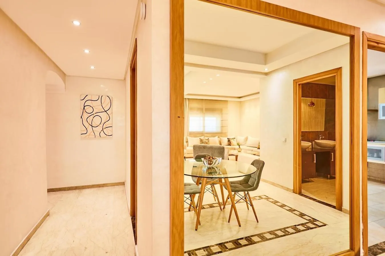 Casablanca 3 Bed Unit In Triangle D'Or With Parking Apartment Morocco